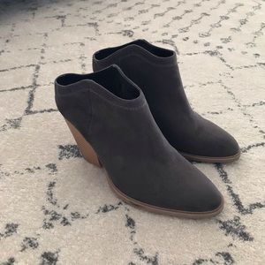 Dolce Vita Gray Suede Mule